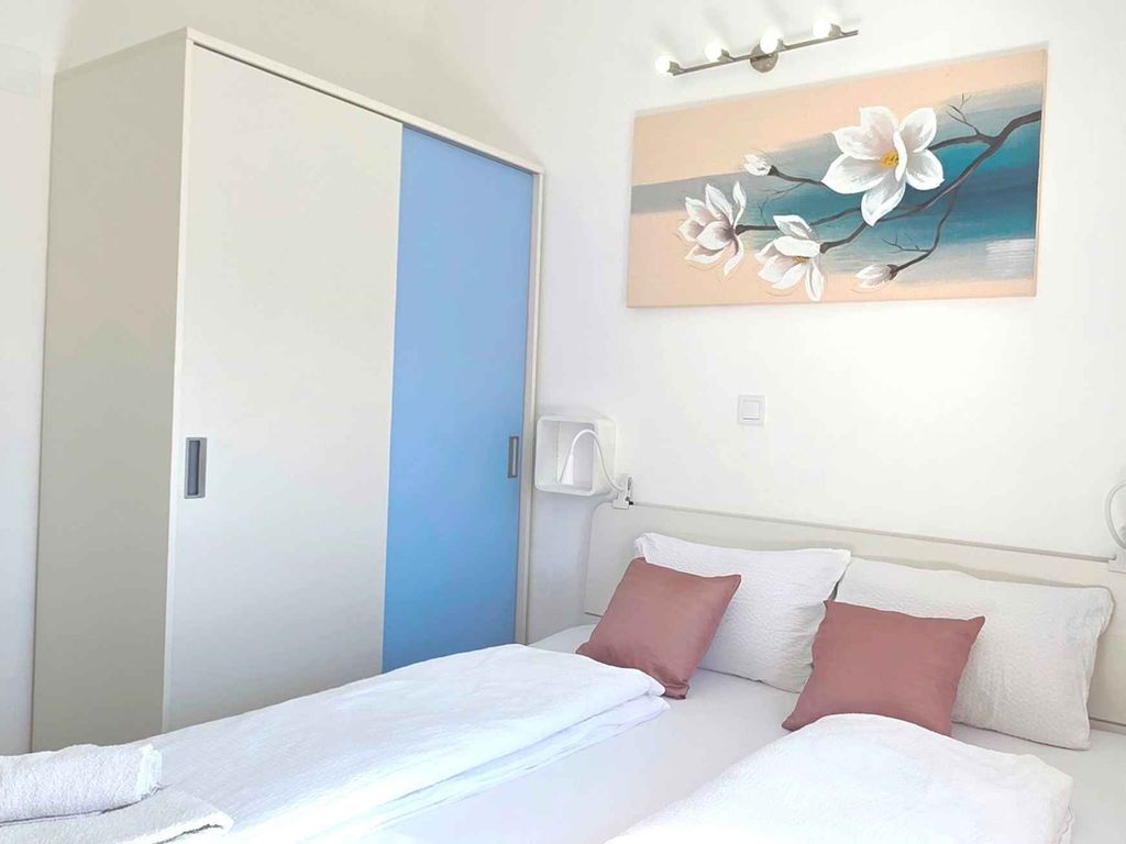 Ferienwohnung mit Balkon und Klimaanlage