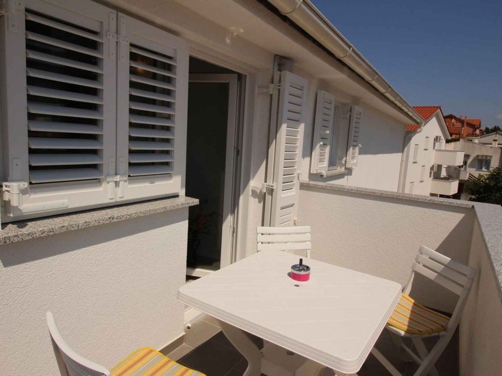 Ferienwohnung mit Balkon und Klimaanlage