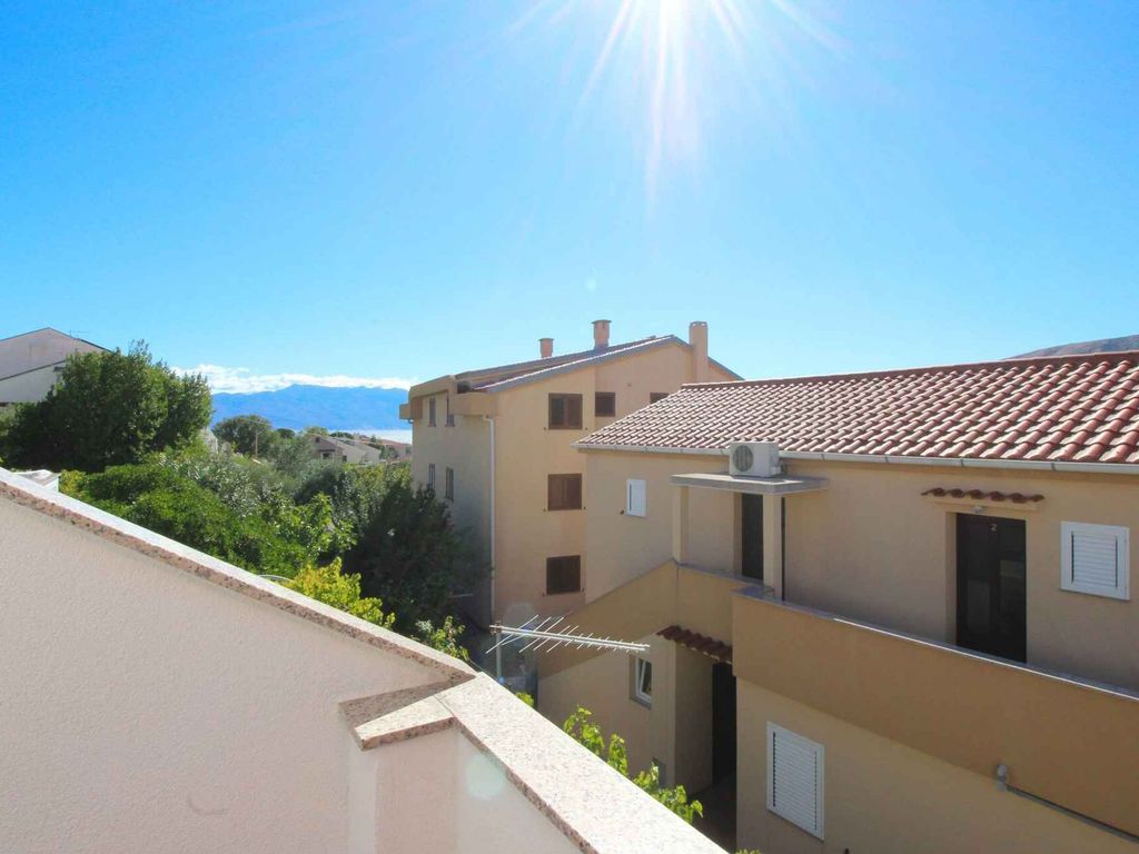 Ferienwohnung mit Balkon und Klimaanlage
