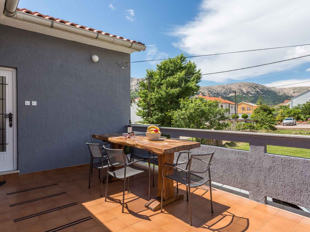 Ferienwohnung mit Balkon und Klimaanlage