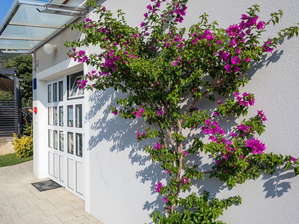Ferienwohnung mit Klimaanlage und Meerblick