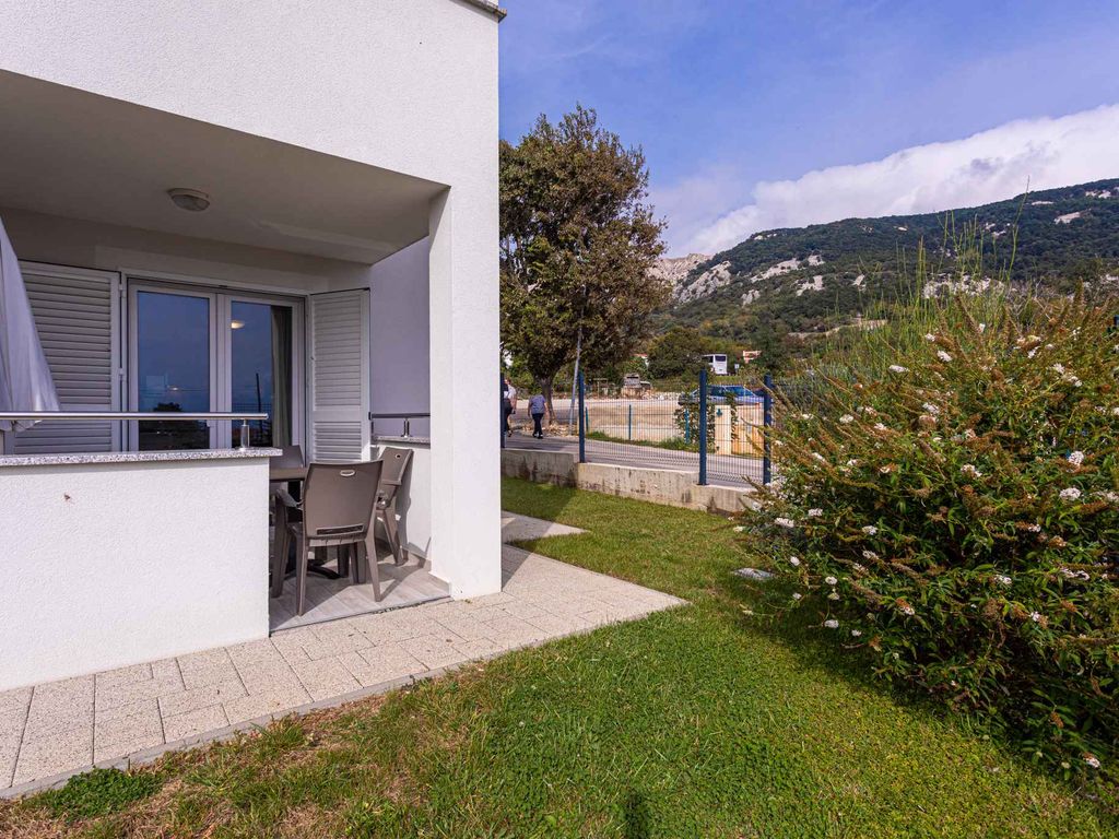 Ferienwohnung mit Klimaanlage und Terrasse