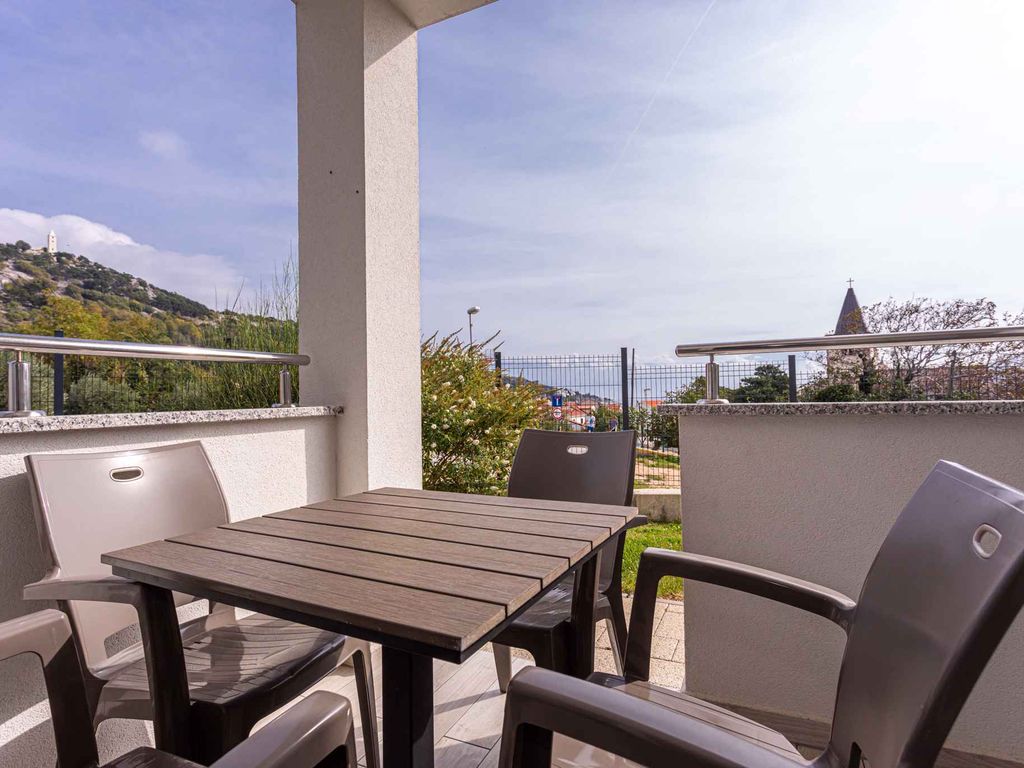 Ferienwohnung mit Klimaanlage und Terrasse