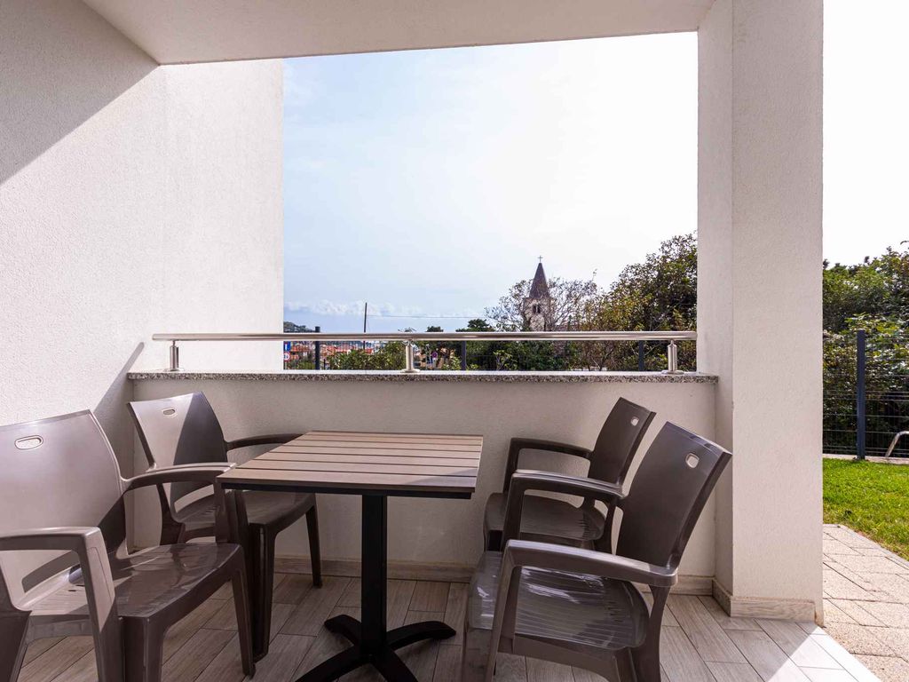 Ferienwohnung mit Klimaanlage und Terrasse