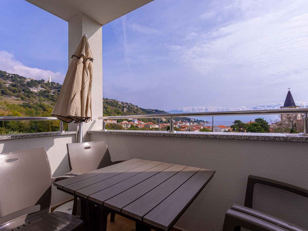 Ferienwohnung mit Klimaanlage und Meerblick