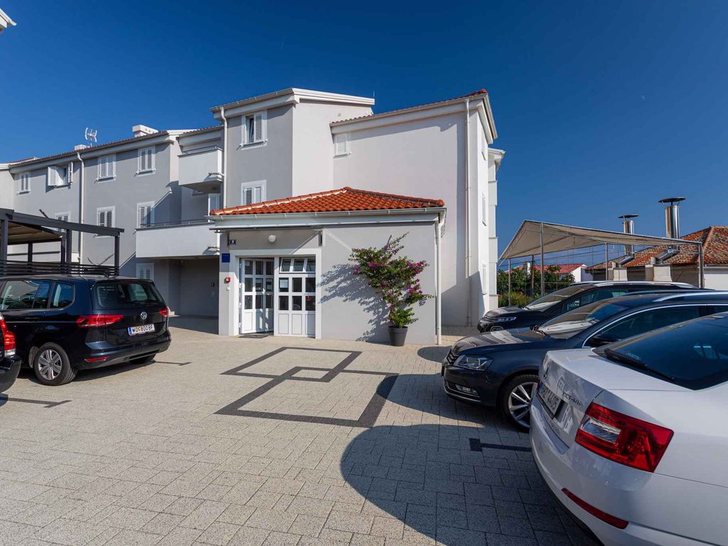 Ferienwohnung mit Klimaanlage und Meerblick