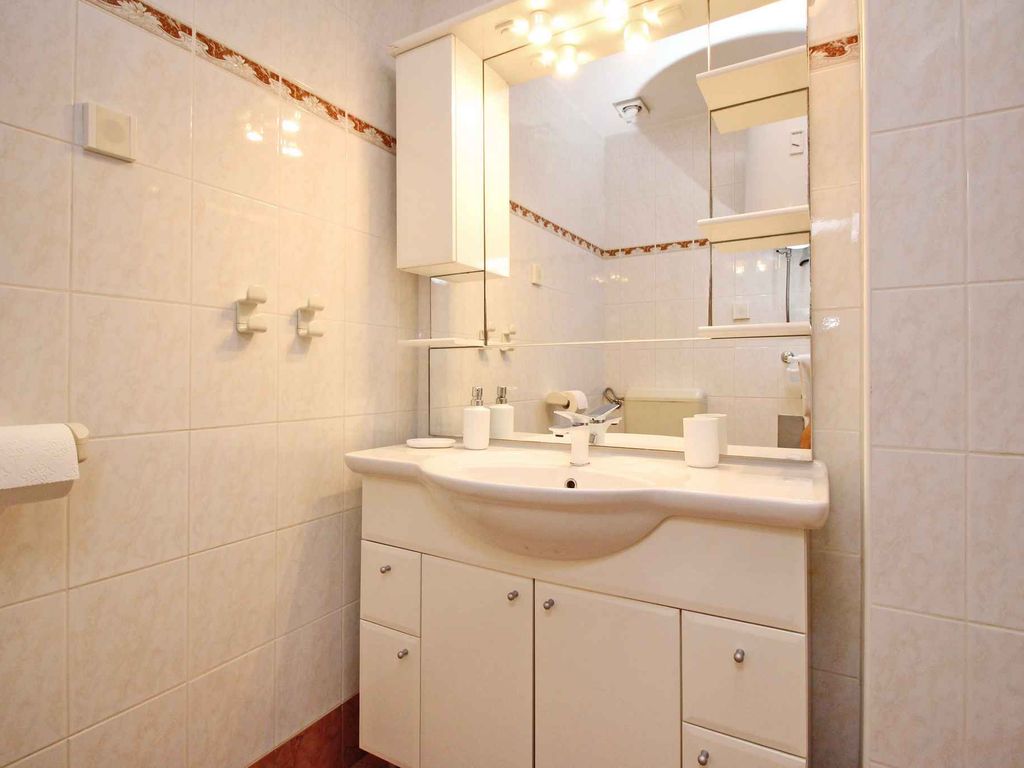 Ferienwohnung nur 50 m vom Hafen