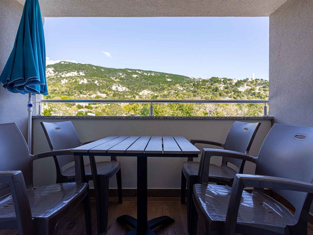 Ferienwohnung mit Balkon und Klimaanlage