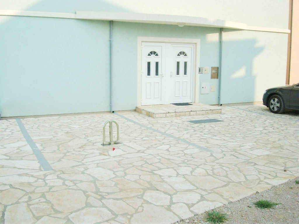 Ferienwohnung mit Balkon, Klima und Internet