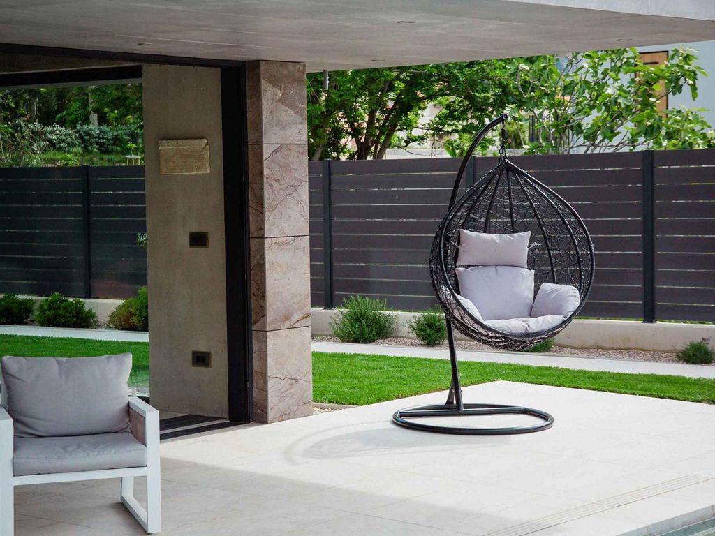 Villa mit Pool und Wellness