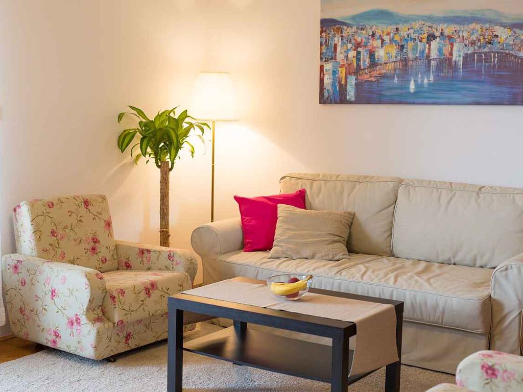 Ferienwohnung mit Balkon und Meerblick