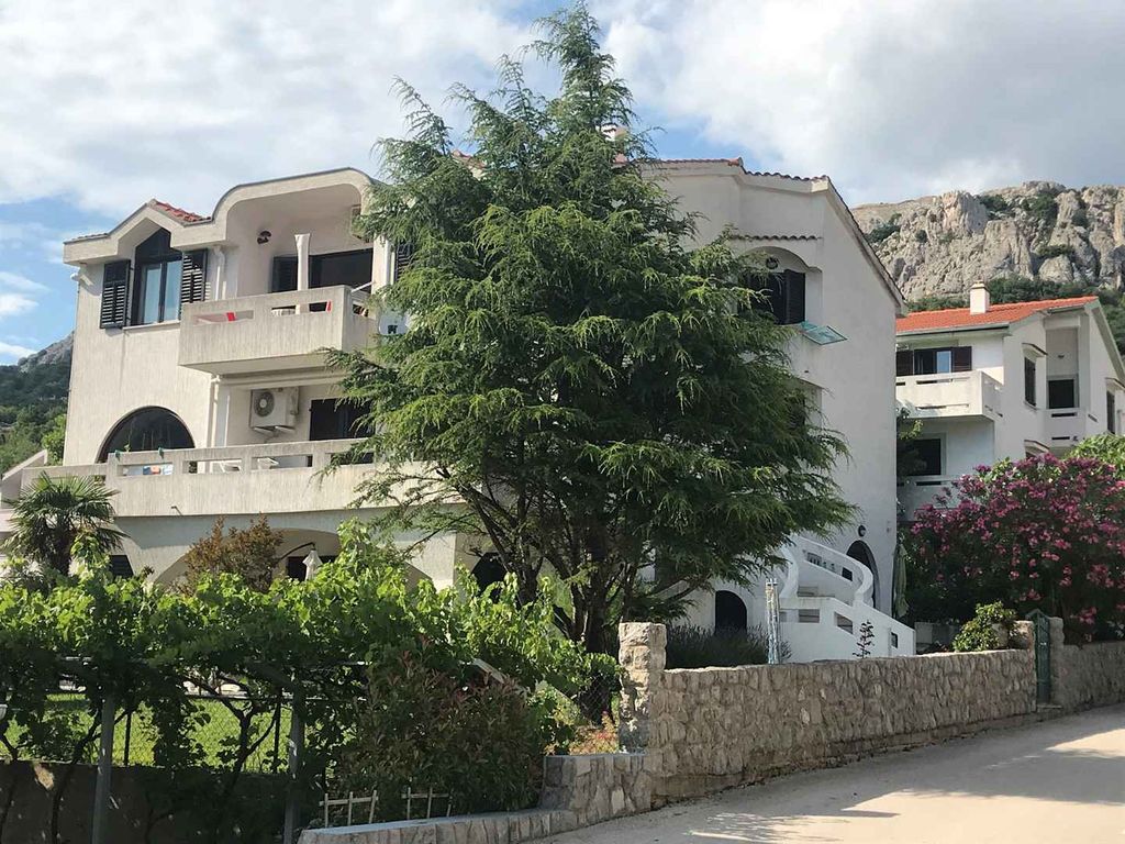 Ferienwohnung mit Balkon