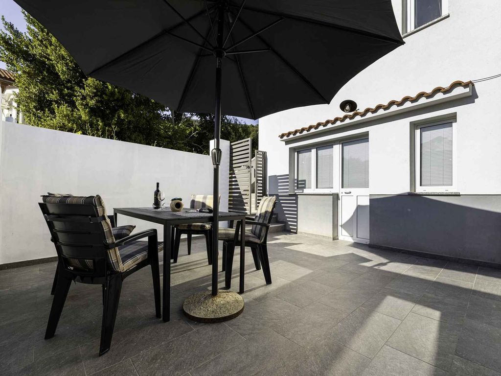 Ferienwohnung mit Klimaanlage und Terrasse