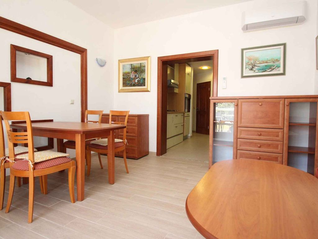 Ferienwohnung mit Balkon und Meerblick