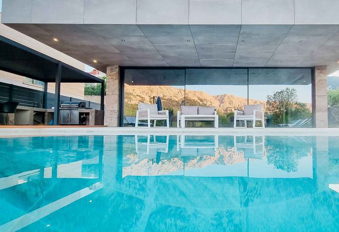 Villa mit Infinity Pool – Foto 3