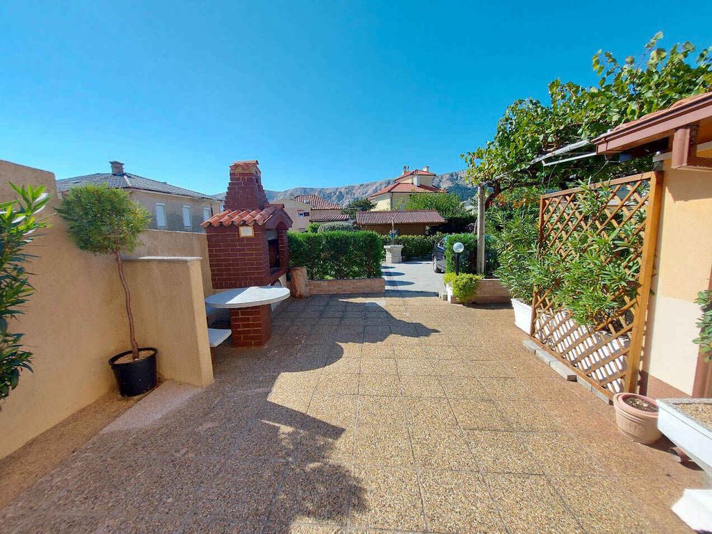 Ferienwohnung mit Klimaanlage und Terrasse