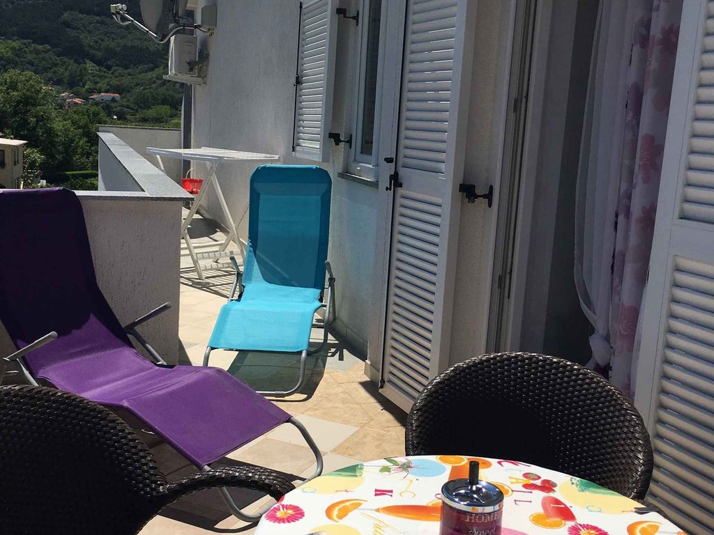 Ferienwohnung mit Balkon und Grill