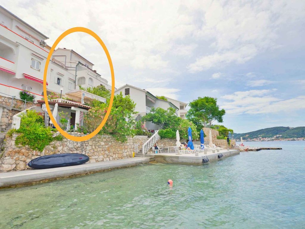 Ferienwohnung mit Klimaanlage und nur 10 M vom Meer