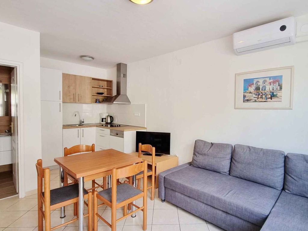 Ferienwohnung mit Klimaanlage und Terrasse