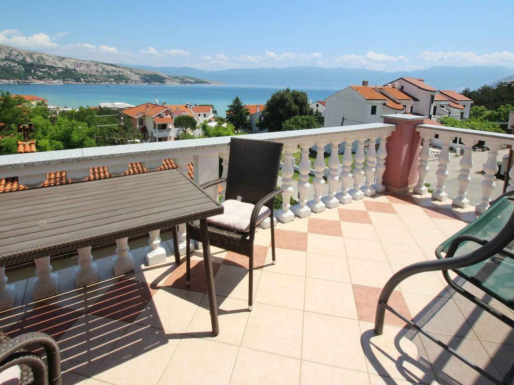 Ferienwohnung mit Klimaanlage und Meerblick