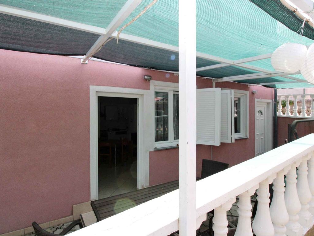 Ferienwohnung mit Terrasse