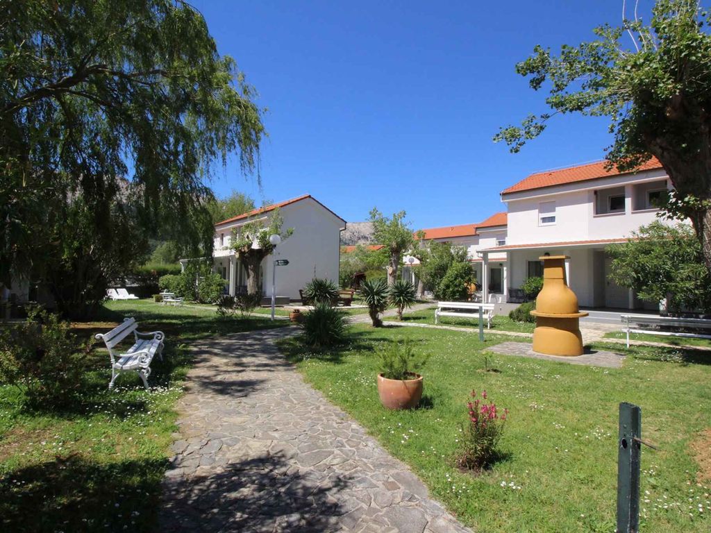 Ferienwohnung mit Terrasse in Strandnähe