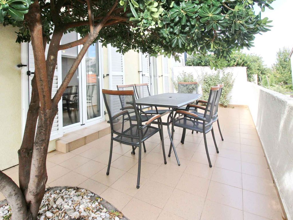 Ferienwohnung mit Terrasse