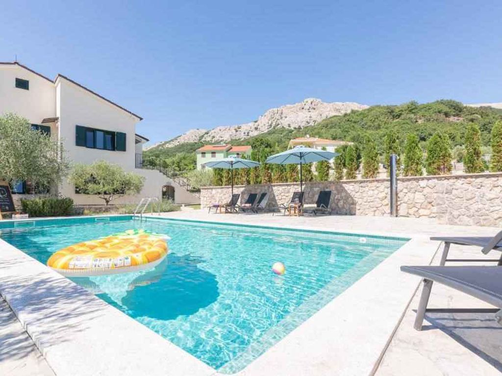 Ferienwohnung mit Pool zur gemeinsamen Nutzung