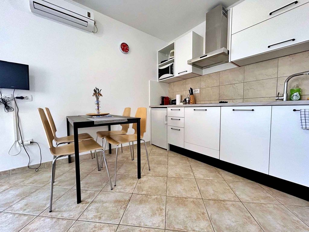Ferienwohnung mit Balkon und Grillmöglichkeit
