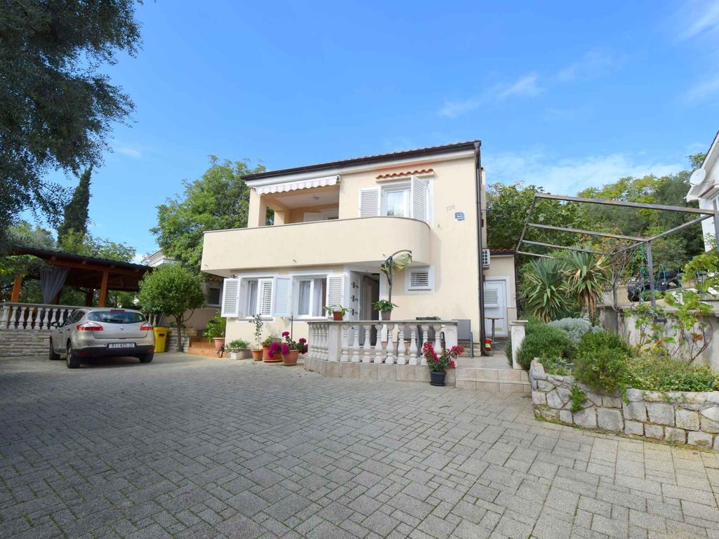 Ferienwohnung mit Terrasse