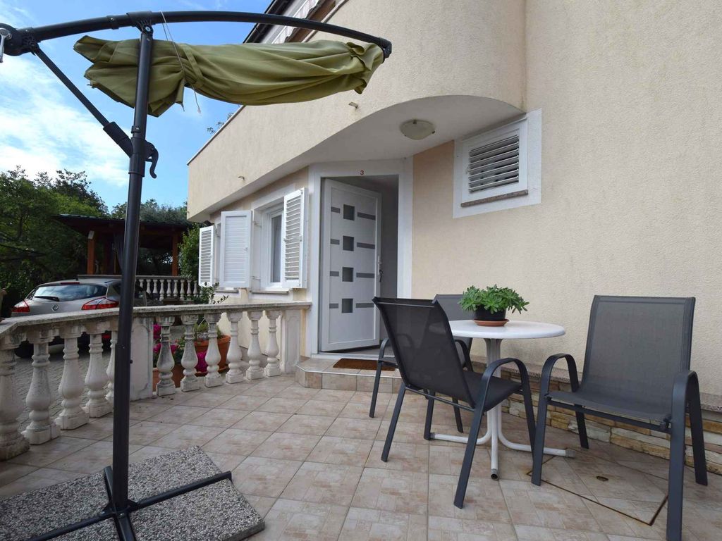 Ferienwohnung mit Terrasse