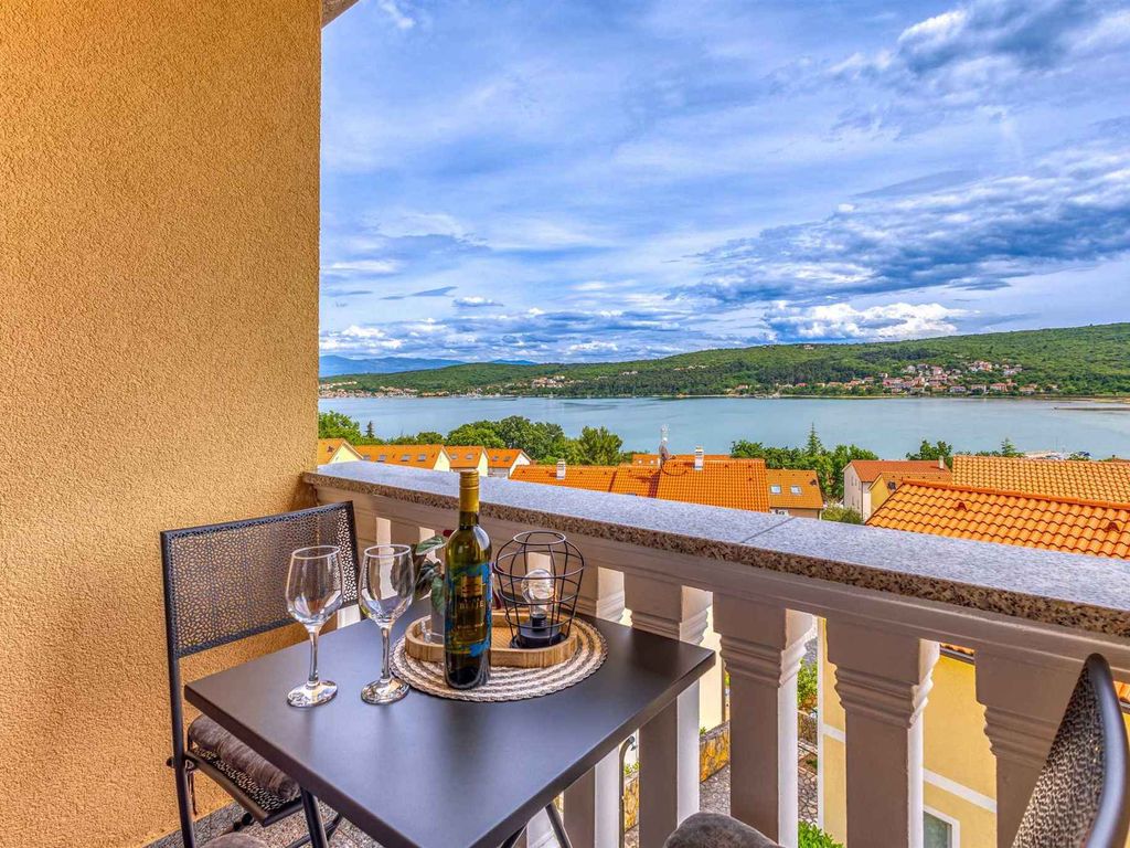 Ferienwohnung mit Klimaanlage und Meerblick