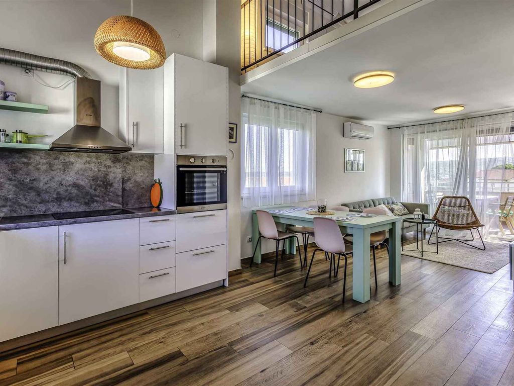 Ferienwohnung mit Balkon und Grill