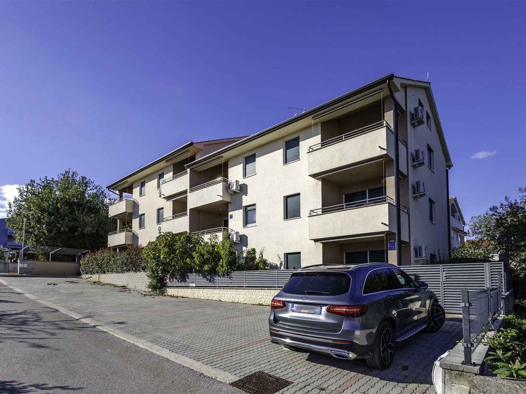 Ferienwohnung mit Terrasse