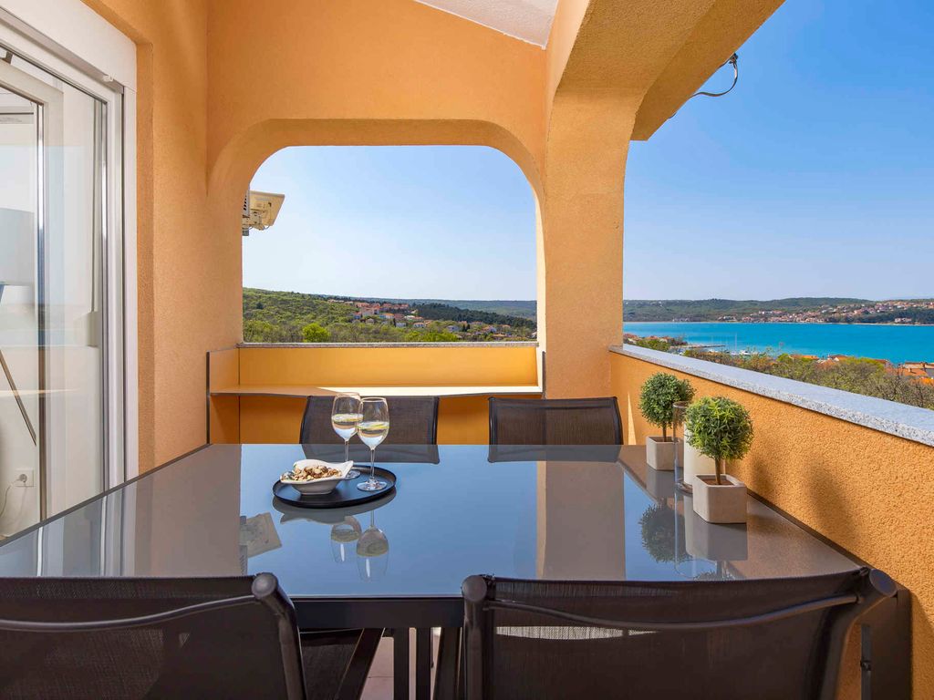 Ferienwohnung mit Panorama Meeresblick