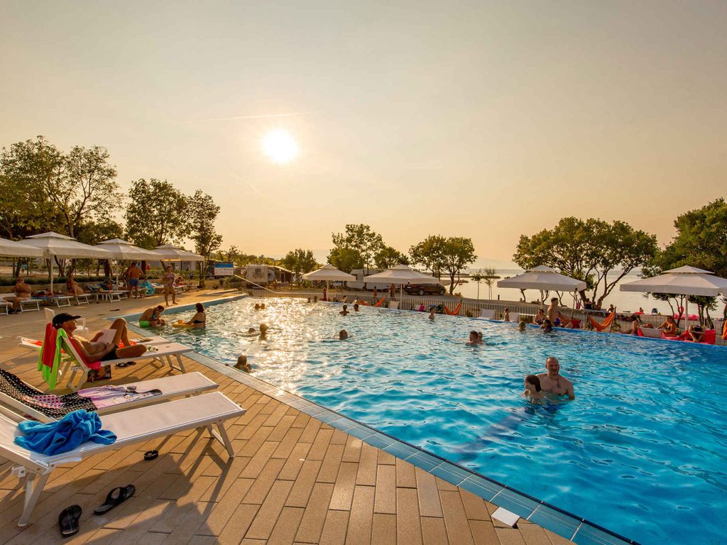 FerienHaus mit Pool