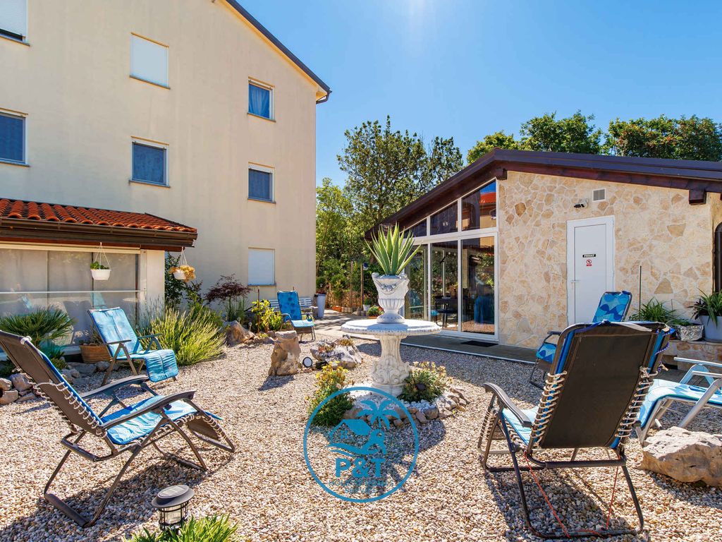 Ferienwohnung mit wunderschönem Meerblick