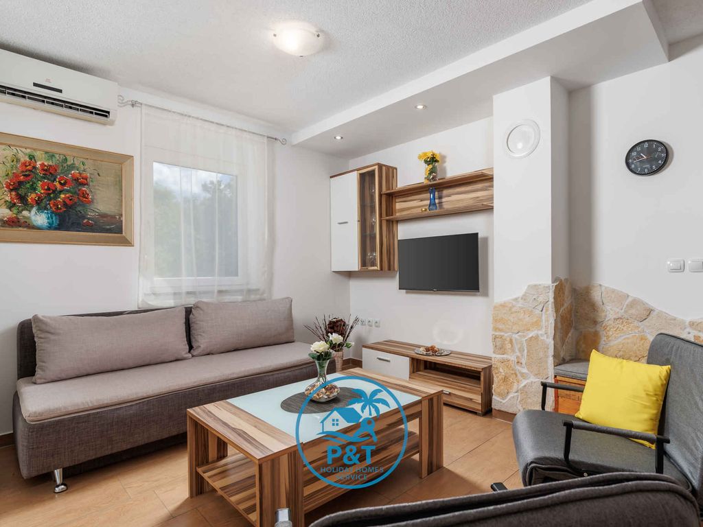 Ferienwohnung mit Balkon und Blick ins Grüne