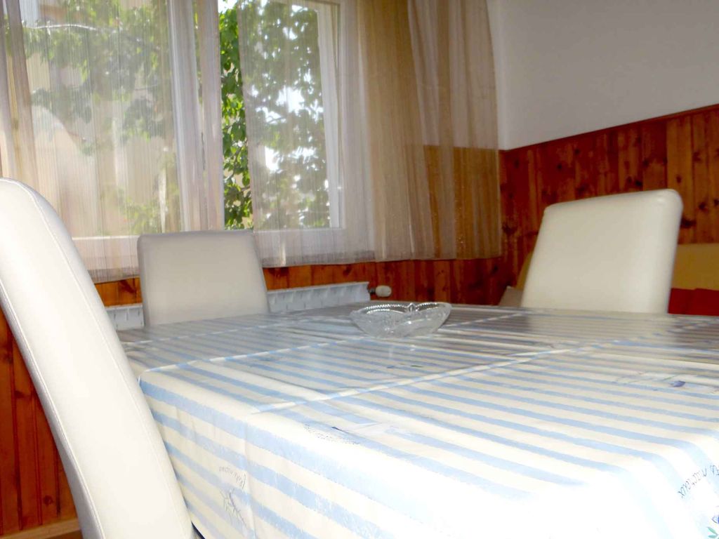 Ferienwohnung with air conditioning and internet access