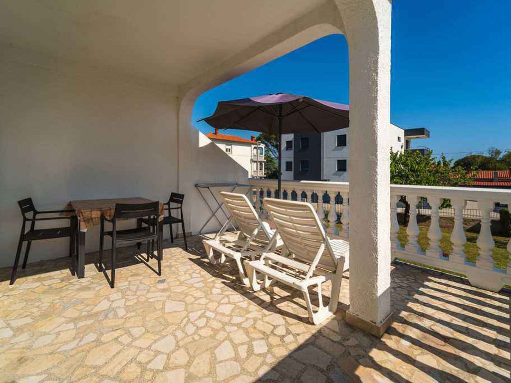 Ferienwohnung mit Terrasse