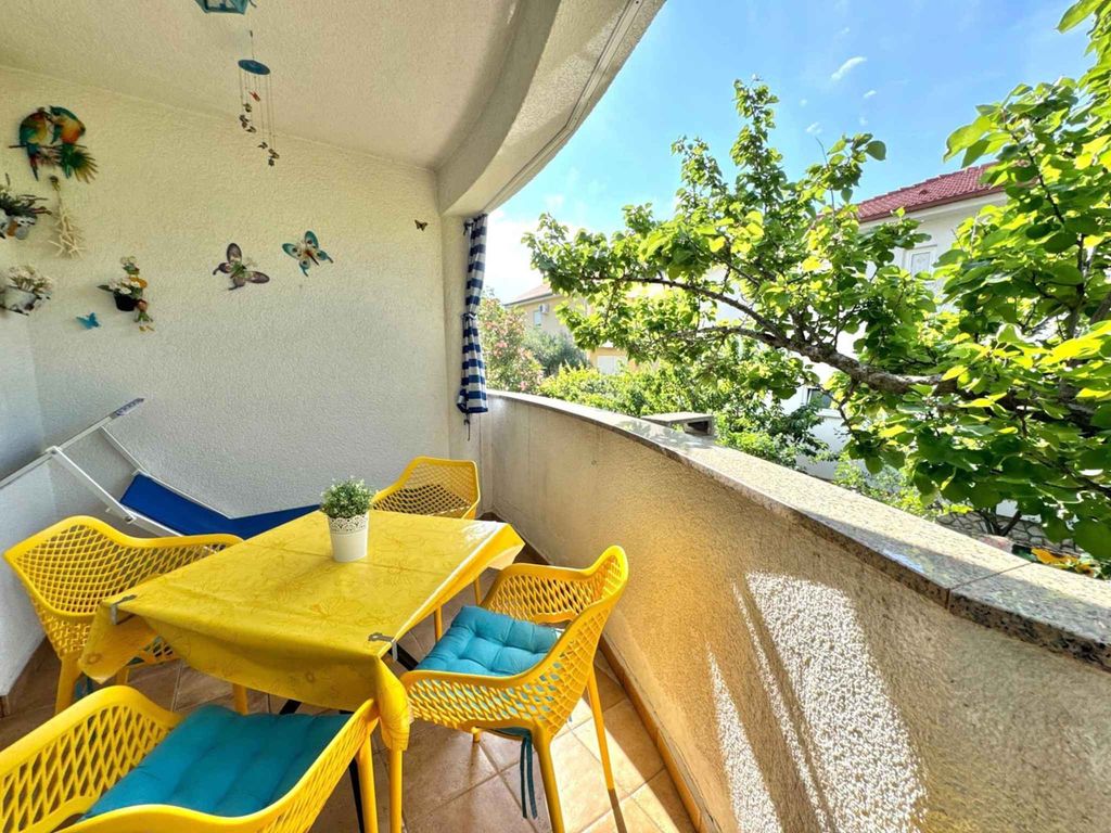 Ferienwohnung mediterran eingerichtet mit Klimaanlage