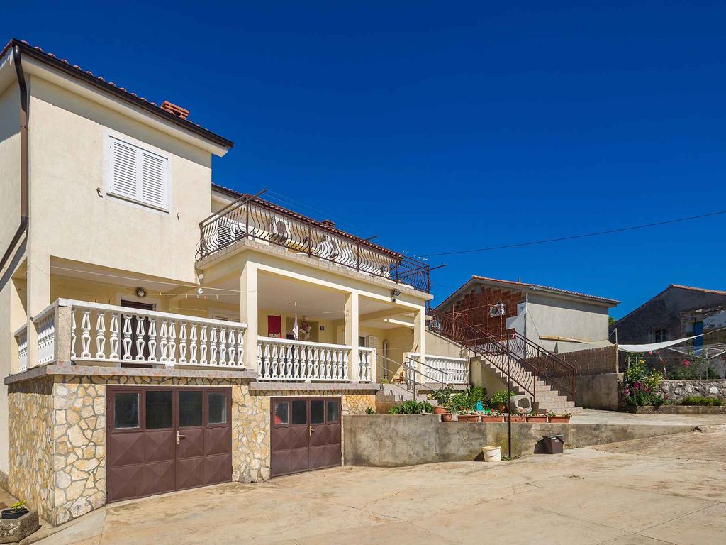Ferienwohnung mit Terrasse und Klimaanlage