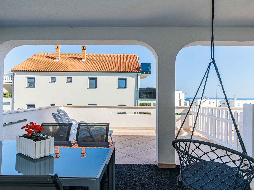 Ferienwohnung mit beheizbarem Salzwasserpool