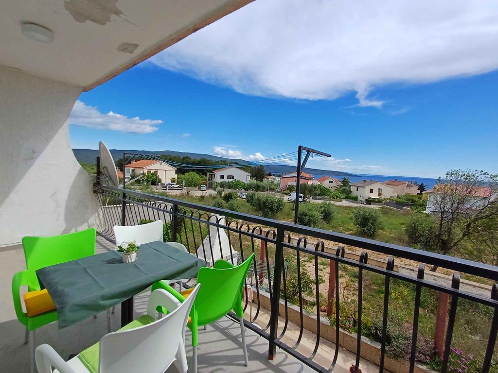 Ferienwohnung mit Klimaanlage und Meerblick
