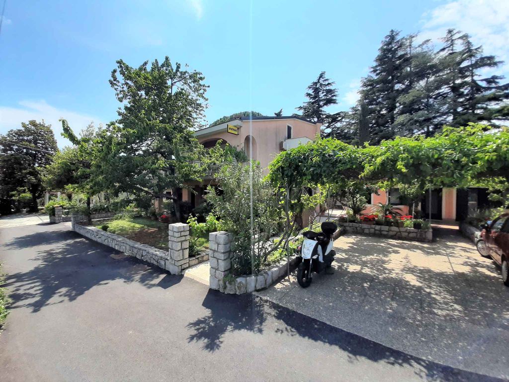 Ferienwohnung mit Klimaanlage und Terrasse