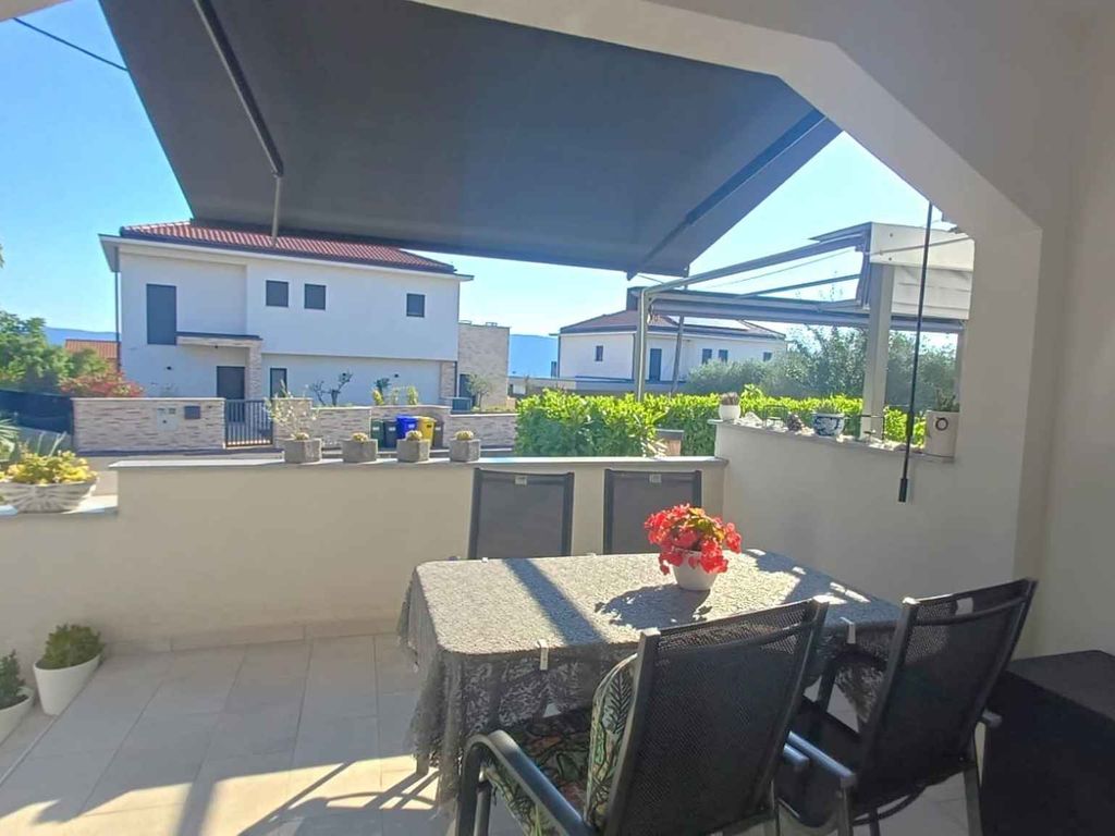 Ferienwohnung mit Terrasse
