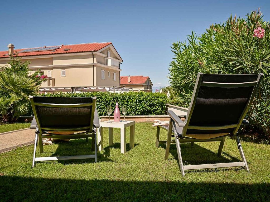Ferienwohnung mit Terrasse und Klimaanlage