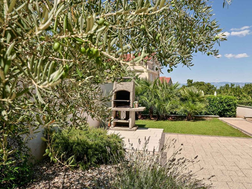 Ferienwohnung mit Terrasse und Klimaanlage