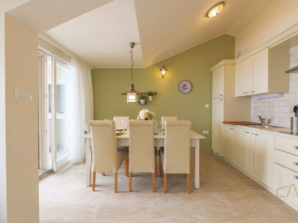 Ferienwohnung mit Klimaanlage und Meerblick