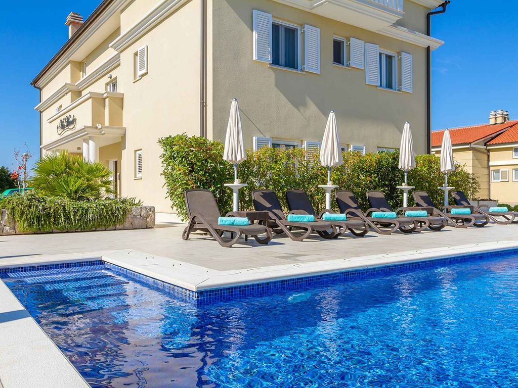 Ferienwohnung mit Pool zur gemeinsamen Nutzung